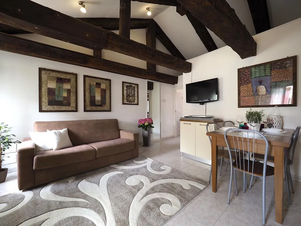 Palazzo Preziosa Apartment Venice