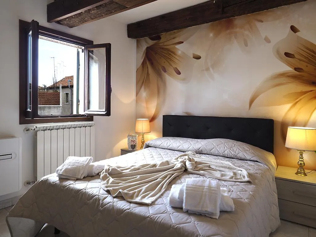 Palazzo Preziosa Apartment Venice 0*,  Italy